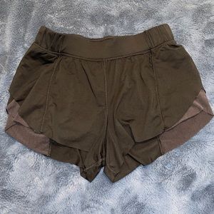 Lululemon mesh side opening shorts (unlined)